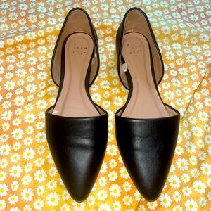 A New Day. Black pointed toe flats. Size 7